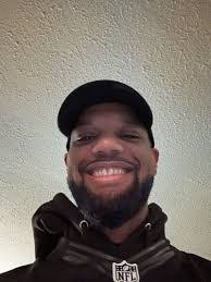 Mitzi Mcdonald's Instagram, Twitter & Facebook