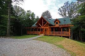 The rental rate above, includes 2 adults, 2 children under 16 years of age, and all children under 2 years of age stay free. Hocking Hills Old Man S Cave Cabin Rental Ohio Lodge Rentals Cabin Cabin Rentals