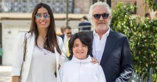 Tempo di grandi cambiamenti a mediaset in vista della nuova stagione televisiva in partenza dal prossimo settembre 2021. Chi E Nathan Falco Briatore Il Figlio Di Flavio Briatore E Elisabetta Gregoraci