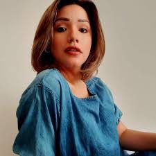 Ali Luna's Instagram, Twitter & Facebook