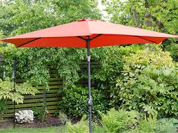 A tilt function lets you position your parasol as the sun moves to give you the best angle of shade. Henley 3m Crank Tilt Garden Parasol Umbrella Red