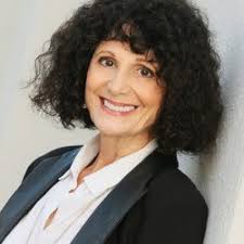 Jerri Frank's Instagram, Twitter & Facebook