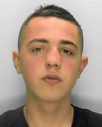 Louis Barrett's Instagram, Twitter & Facebook