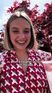 Stylish Mom and Baby Daughter Outfits for Baby Shower