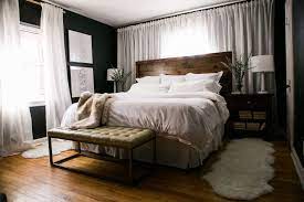 Bring it home with the arpeggio upholstered. 17 Modern Rustic Bedroom Decorating Ideas