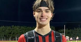 Bulldogs' Clouse new scoring leader; tie for girls