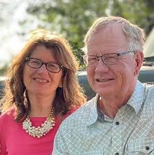 Laura Cinquini's Instagram, Twitter & Facebook