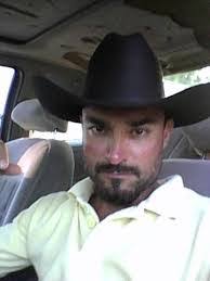 Joel Ramos's Instagram, Twitter & Facebook