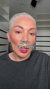 #concealer #matureskinmakeup #menopause #over40makeup #favorite  #maturemakeup #antiaging #undereye #skincare #eyecaretips