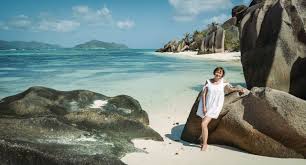 Die seychellen sind mit einem ganzjährig warmen, tropischen klima gesegnet und die inselgruppe der seychellen bietet eine solche vielfalt, daß es genauer überlegung bedarf, um zu wissen wo ihre. Seychellen Beste Reisezeit Zum Tauchen Und Baden Luxus Reiseblog Reise Zeit Com