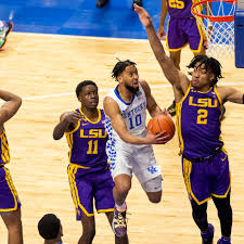 University of kentucky basketball, football, and kentucky sports radio. Uk Basketball Looking For Toughness A Sea Of Blue
