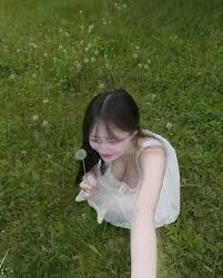 白到發亮！牛奶肌正妹不僅肌膚白皙還很巨根本天選之人- 正妹天天看正妹🈲 未滿18請勿觀看🈲 - udn部落格