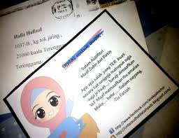 Selain itu anak perempuan akan mulai mengenal mainan yang feminine seperti boneka dan mulai belajar untuk berkelompok. Kad Raya Dan Sampin Raya Dari Blogger