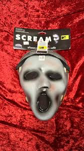 What do you think of the JT mask idea for the show?