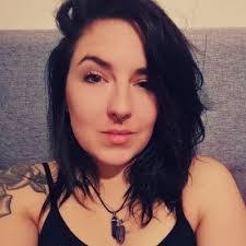 Letitia Chapman's Instagram, Twitter & Facebook