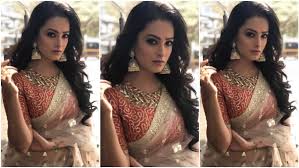 Anita hassanandani reddy's 20 looks from popular show nagin 3.as vish khanna/vishakha khanna here are proof, anita hassanandani looks super glamorous in tendy and stylish sarees. Our Top 5 Anita Hassanandani S Drool Worthy Saree Avatars Iwmbuzz