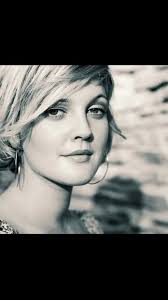 Drew Barrymore Short Hair