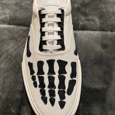 Find professional crocs feet videos and stock footage available for license in film, television, advertising and corporate uses. Parity Shoes With Skeleton Feet Up To 63 Off