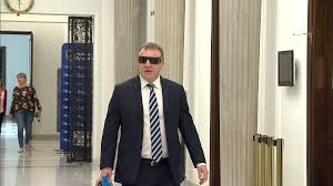 Co kochani telewidzowie myślicie o tym aby na antenie tvp pojawiło się więcej transmisji z mszy świętych ? Jacek Kurski Prezes Tvp Dostal Ochrone Sop Decyzja Szefa Mswia Tvn24