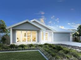 Springbrook Express Yourself Home Designs In Gj Gardner Homes With Images Weatherboard House Facade House Hamptons House
