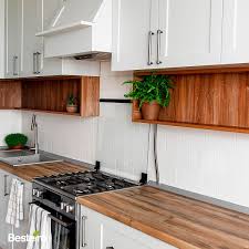 Color cerezo oscuro, con esquinas perfectamente ajustadas y rematadas. Encimera De Madera Para Tu Cocina Eligela Bien Maderas Besteiro Encimeras De Cocina Diseno Muebles De Cocina Encimeras De Madera Cocina