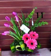 Del día siguiente, con cierre de playas. Regala Flores Este 10 De Mayo Bellos Arreglos Florales Arreglos Florales Creativos Arreglos Florales