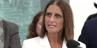 Fort Worth ISD welcomes newest class of teachers amid literacy-focused  overhaul