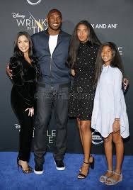 Vanessa bryant has settled a lawsuit filed against her by her mother, sofia urbieta laine. Kobe Bryant Vanessa Bryant Gianna Maria Onore Bryant Und Natalia Diamante Bryant Redaktionelles Stockfotografie Bild Von Angeles Maria 111004382