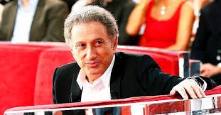 Jun 27, 2021 · jeudi 24 juin 2021, michel drucker s'est confié sur son salaire dans l'émission l'instant de luxe, sur non stop people. L Enorme Salaire Mensuel De Michel Drucker Et Ses Sources De Revenus Reveles