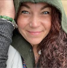 Julie Rocco's Instagram, Twitter & Facebook