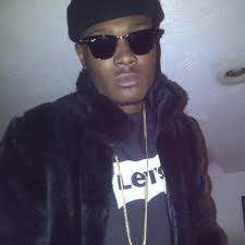 Stream Hollywood_Rose music