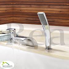 Die richtige armatur für ihre badewanne hansgrohe wannenarmaturen für entspannte wohlfühlmomente egal, ob sie sich für eine freistehende, wandstehende oder elegant in den boden eingelassene wanne entscheiden: Badewannenarmatur Wannenrandarmatur Wasserfall Armatur 3 Loch Riven Ecolam