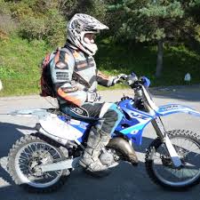 The significantly broad and comfortable seat of yamaha ybr 125z ensures good backbone support on long journeys. Yamaha 24mx 125cc Dirtbike Sound Effects Library By A Sound Effect