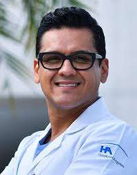 Dr. Ricardo Alberto Vázquez Hernández