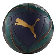 Vitalyball, officially known as the italian boot republicball, is a countryball in europe, and the favorite grandchild of spqrball. Puma Figc Italy Icon Football Oneills Com Aus