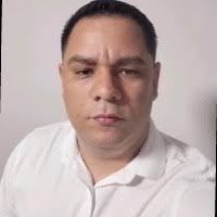 90+ "Alan De Castro" profiles