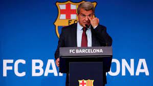 Laporta is a lawyer with his own firm, laporta & arbós. 151bv2pm Oimjm