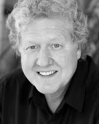 Iain Lauchlan Director/Producer/Presenter/Actor/Dame