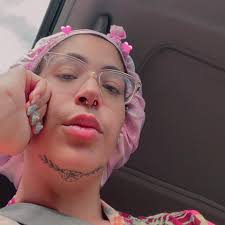 Nail salon for neuropathy pedicure