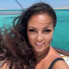 ?media_id=100004155999732