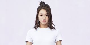 Born 25 november 1991) is a south korean footballer who plays as goalkeeper for gyeongnam fc. Kpop Mania Information About Twice