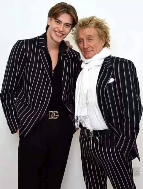 SIR ROD STEWART With his Son Alastair 🎶FOREVER YOUNG🎶 #sirrodstewart  #RodStewart