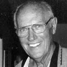 Robert Pickrell's Instagram, Twitter & Facebook