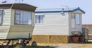 Cheap Skirting Ideas For Mobile Homes Hunker Mobile Home Exteriors Skirting Ideas For Mobile Homes Mobile Home Porch