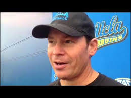 Damien Holmes's Instagram, Twitter & Facebook