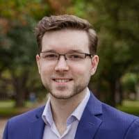 Emily Thresher's Instagram, Twitter & Facebook