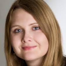 Laura Huser's Instagram, Twitter & Facebook