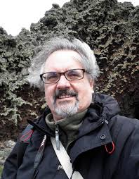 Luis Enrique Eguiarte Fruns