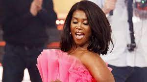 Check spelling or type a new query. Motsi Mabuse Feiert Ihren Zweiten Hochzeitstag Im Brautkleid
