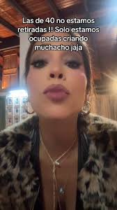 Las de 40: ¡Mamás ocupadas y divertidas!